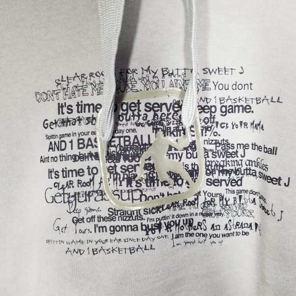MENS MEDIUM GRAY ATHLETIC AND1 BASKETBALL HOODIE - Picture 3 of 4